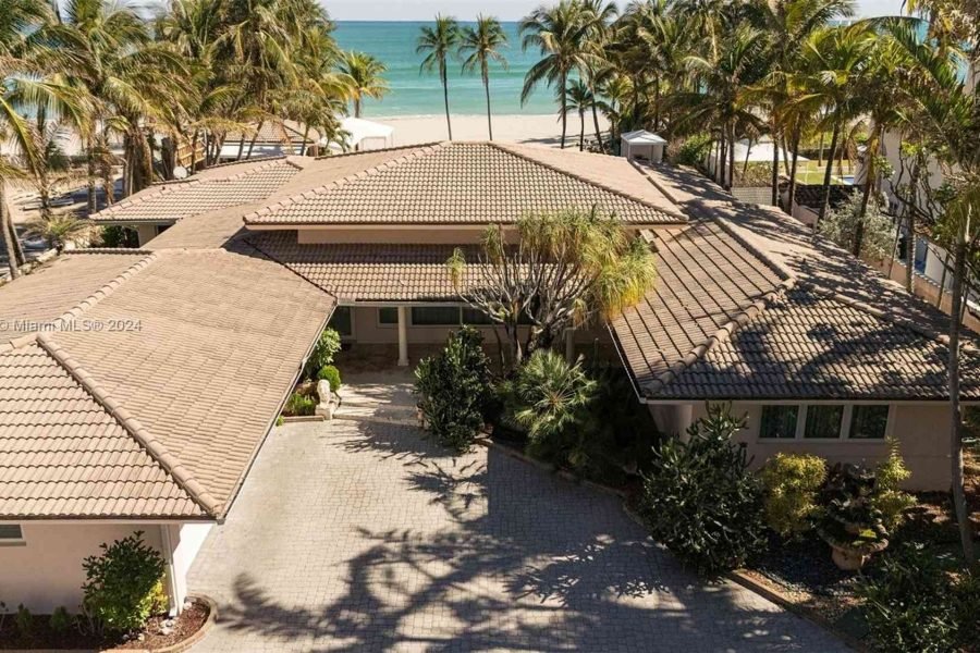 House at 205 Ocean Blvd #0, Golden Beach, FL 33160