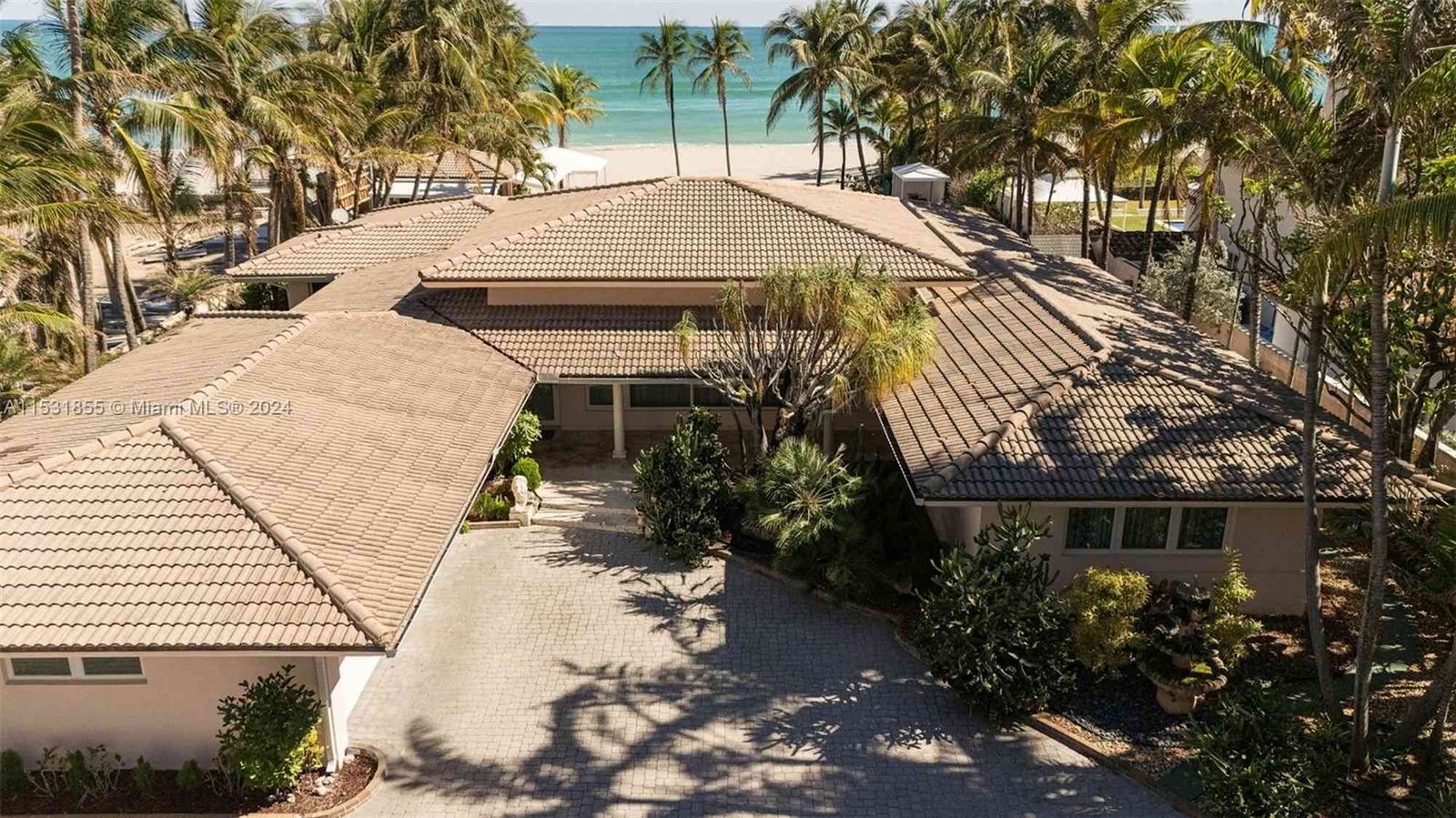 House at 205 Ocean Blvd #0, Golden Beach, FL 33160