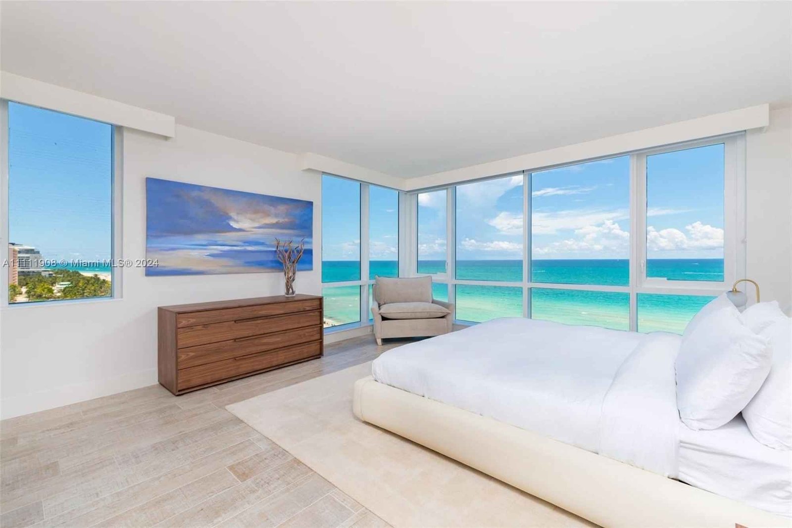 Apartments at 102 24th St #1019, Miami Beach, FL 33139