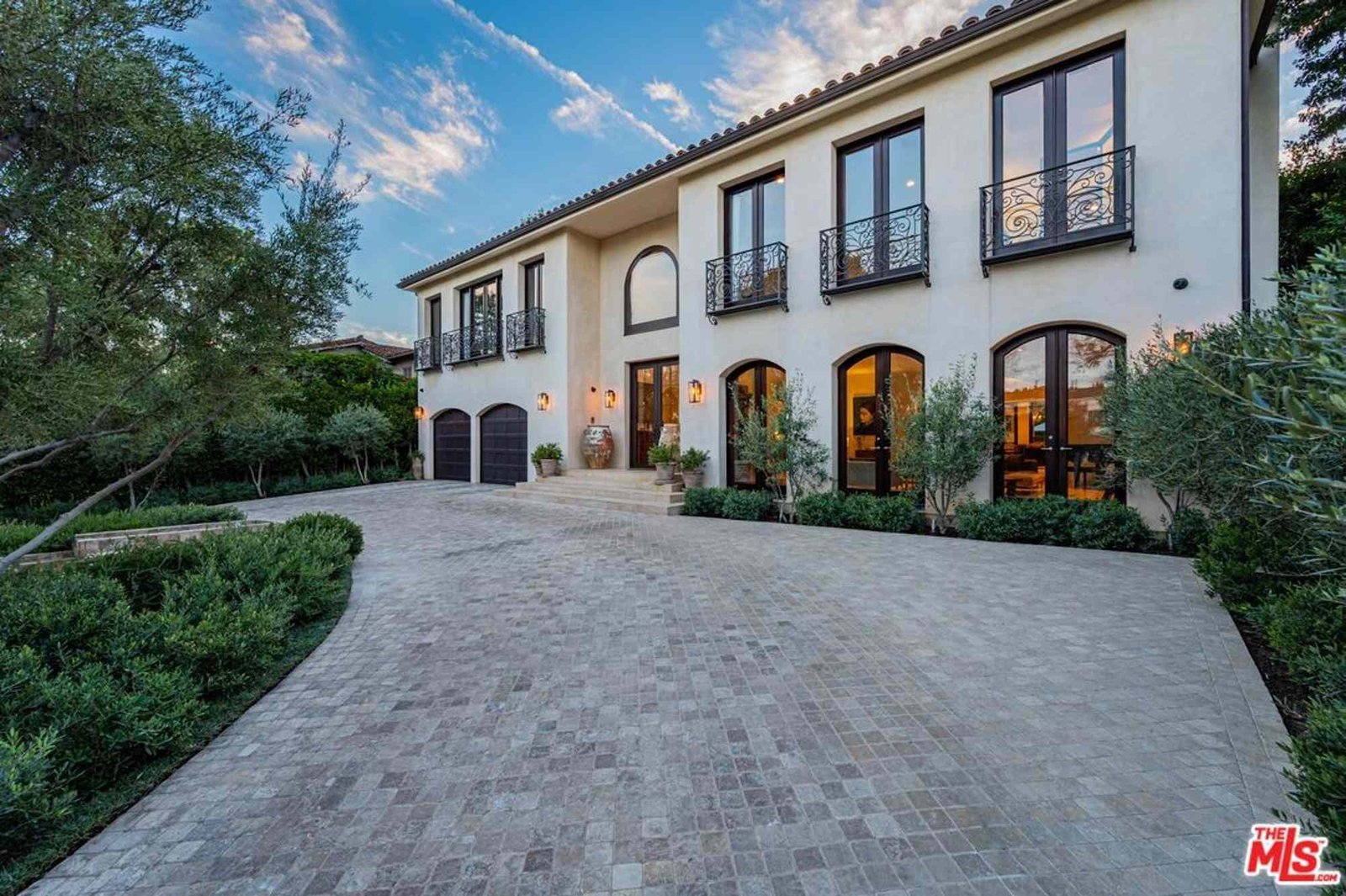 House at 623 Alta Dr, Beverly Hills, CA 90210