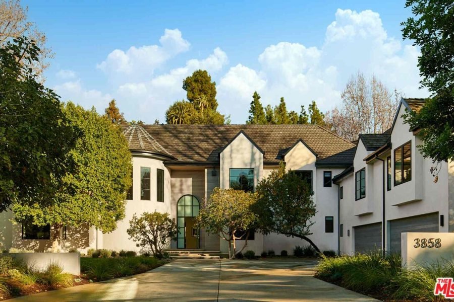 House at 3858 Hayvenhurst Dr, Los Angeles, CA 91436