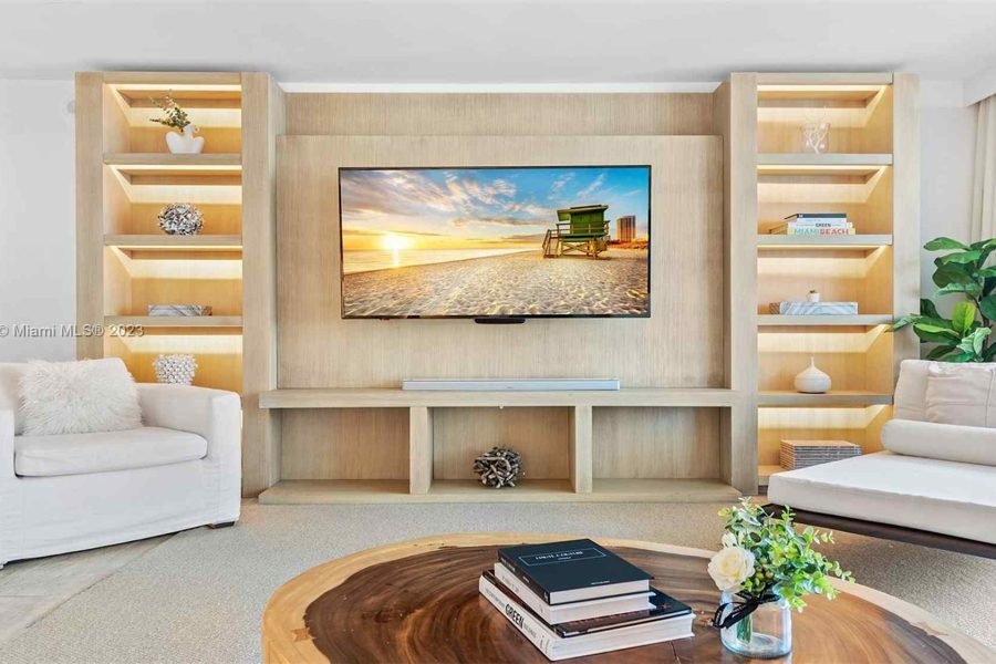 Apartments at 102 24th St #904, Miami Beach, FL 33139