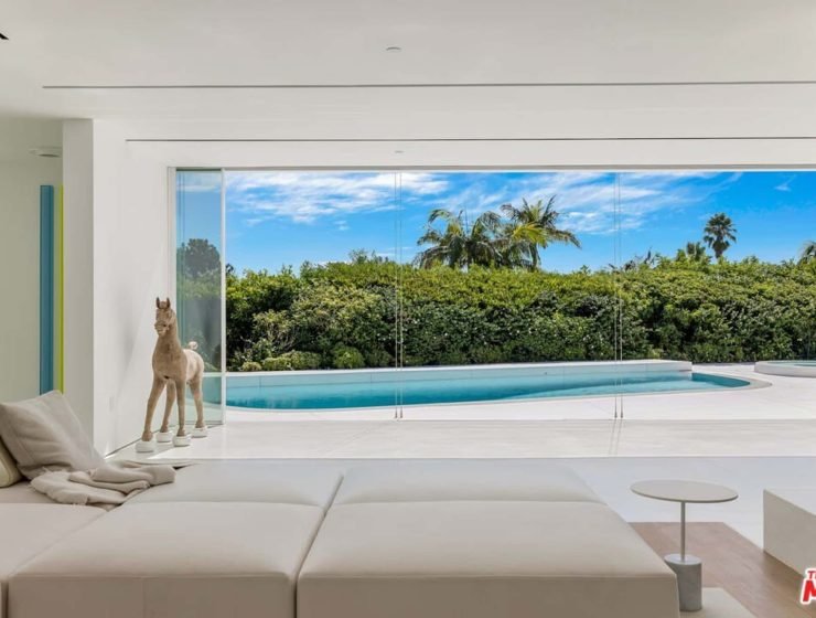 House at 510 Arkell Dr, Beverly Hills, CA 90210