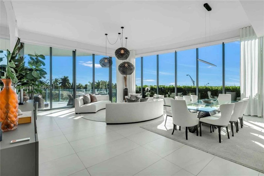 Condo at 2811 S Bayshore Dr #4A, Miami, FL 33133
