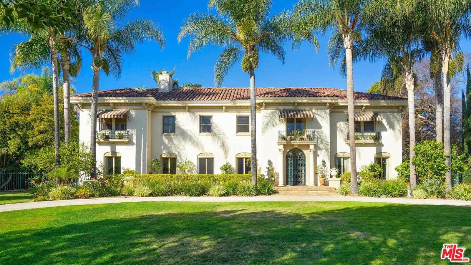 House at 113 Fremont Pl, Los Angeles, CA 90005