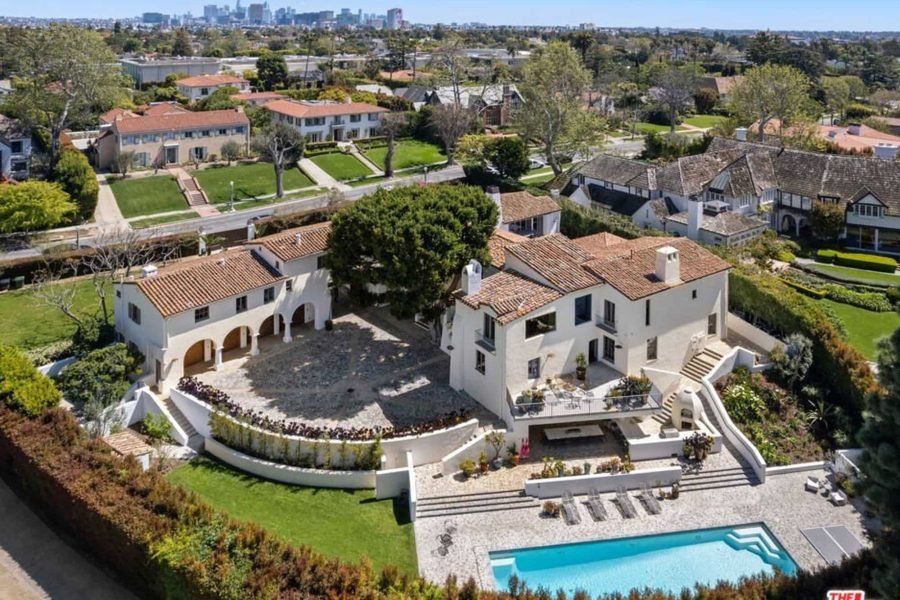House at 211 S Muirfield Rd, Los Angeles, CA 90004