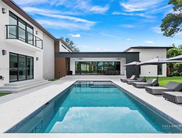 House at 1881 NE 196th Terrace, Miami, FL 33179