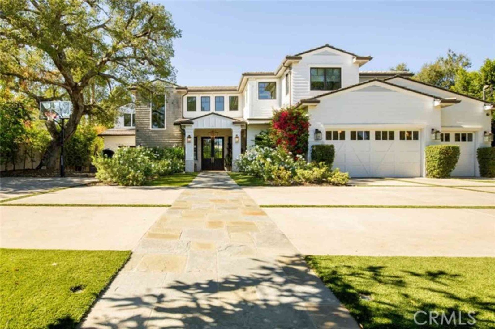 House at 4519 Densmore Ave, Los Angeles, CA 91436