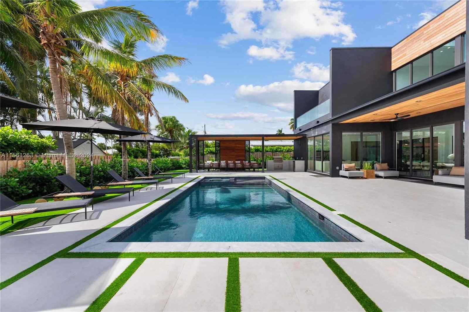 House at 1960 NE 197th Terrace, Miami, FL 33179