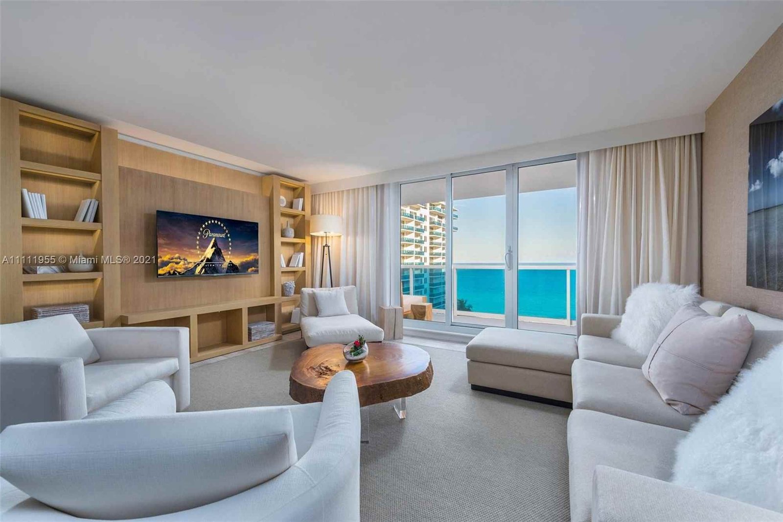 Apartments at 102 24th St #1144, Miami Beach, FL 33139