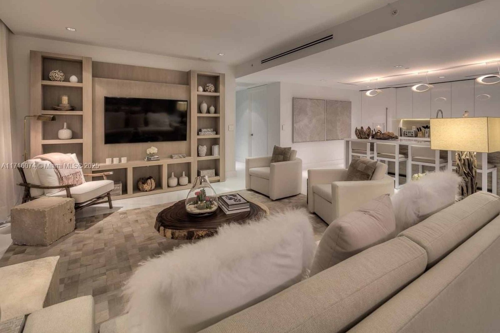 Condo at 102 24th St #PH-1720, Miami Beach, FL 33139