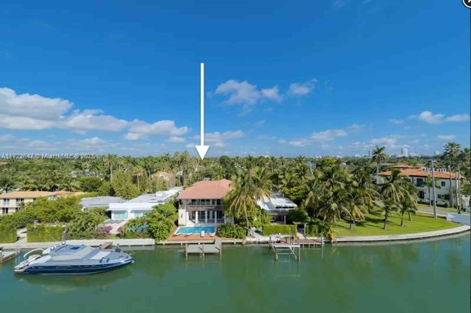 House at 1420 W 21st St, Miami Beach, FL 33140