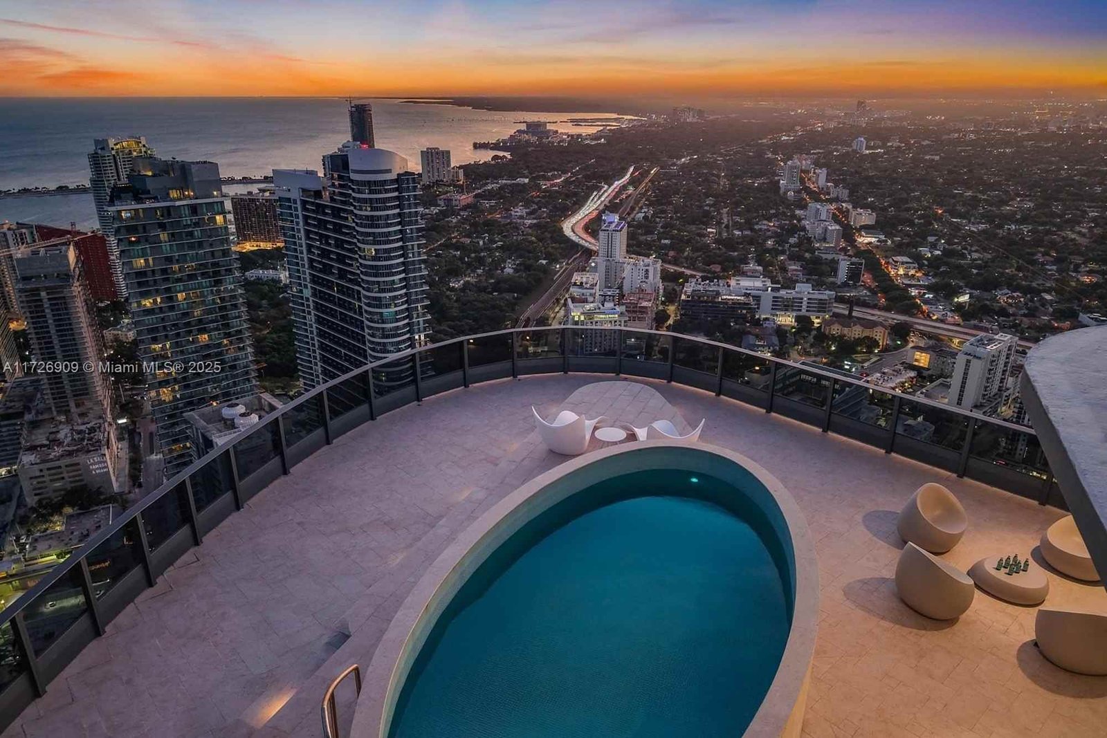 Condo at 1000 Brickell Plaza #UPH6202, Miami, FL 33131