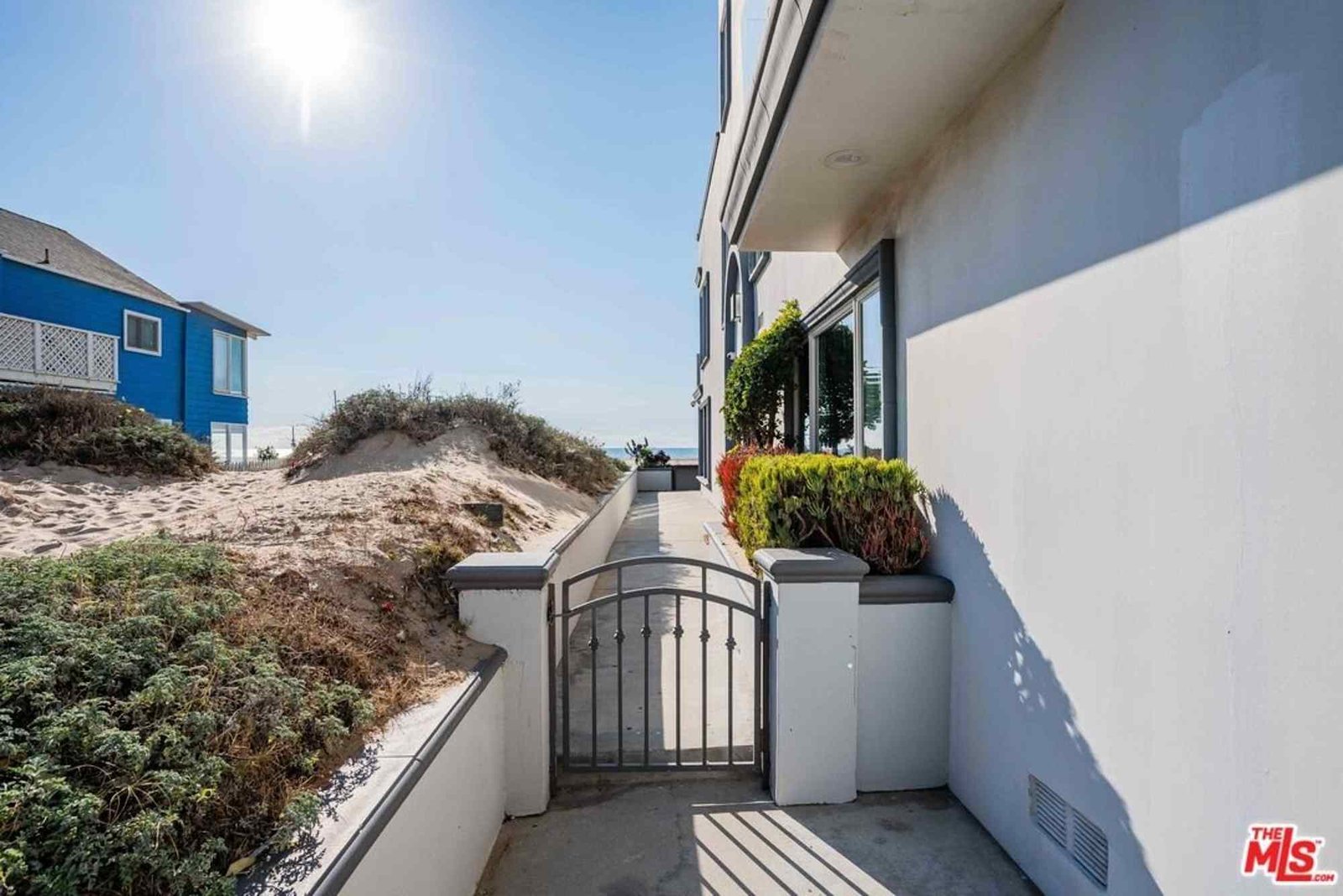 House at 6419 Ocean Front Walk, Los Angeles, CA 90293