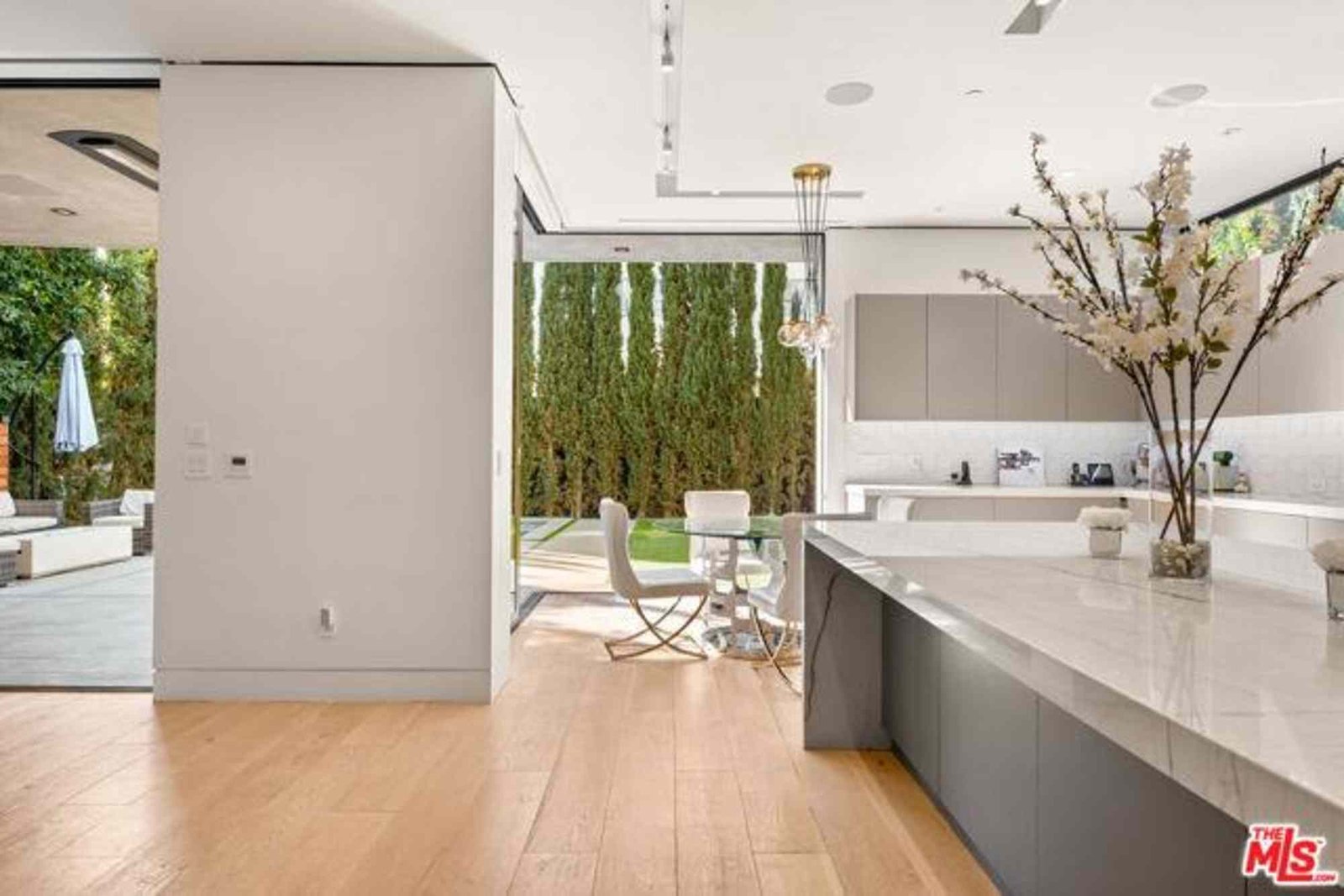 House at 309 S Wetherly Dr, Beverly Hills, CA 90211