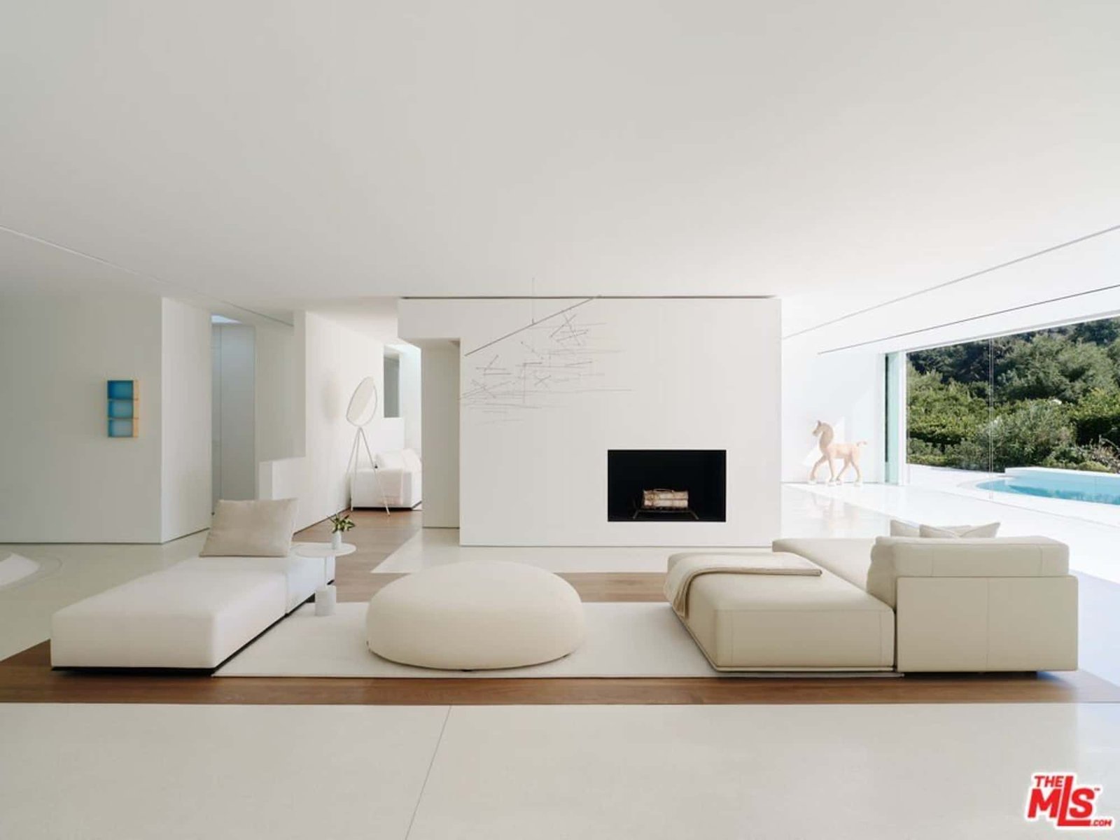 House at 510 Arkell Dr, Beverly Hills, CA 90210