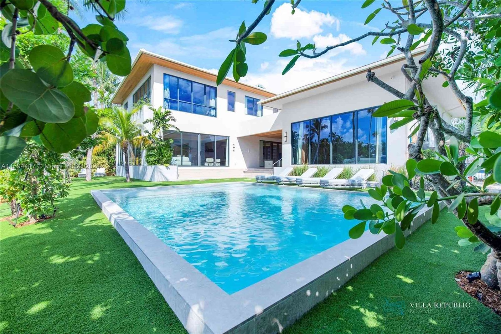 House at 1200 NE 87th St, Miami, FL 33138