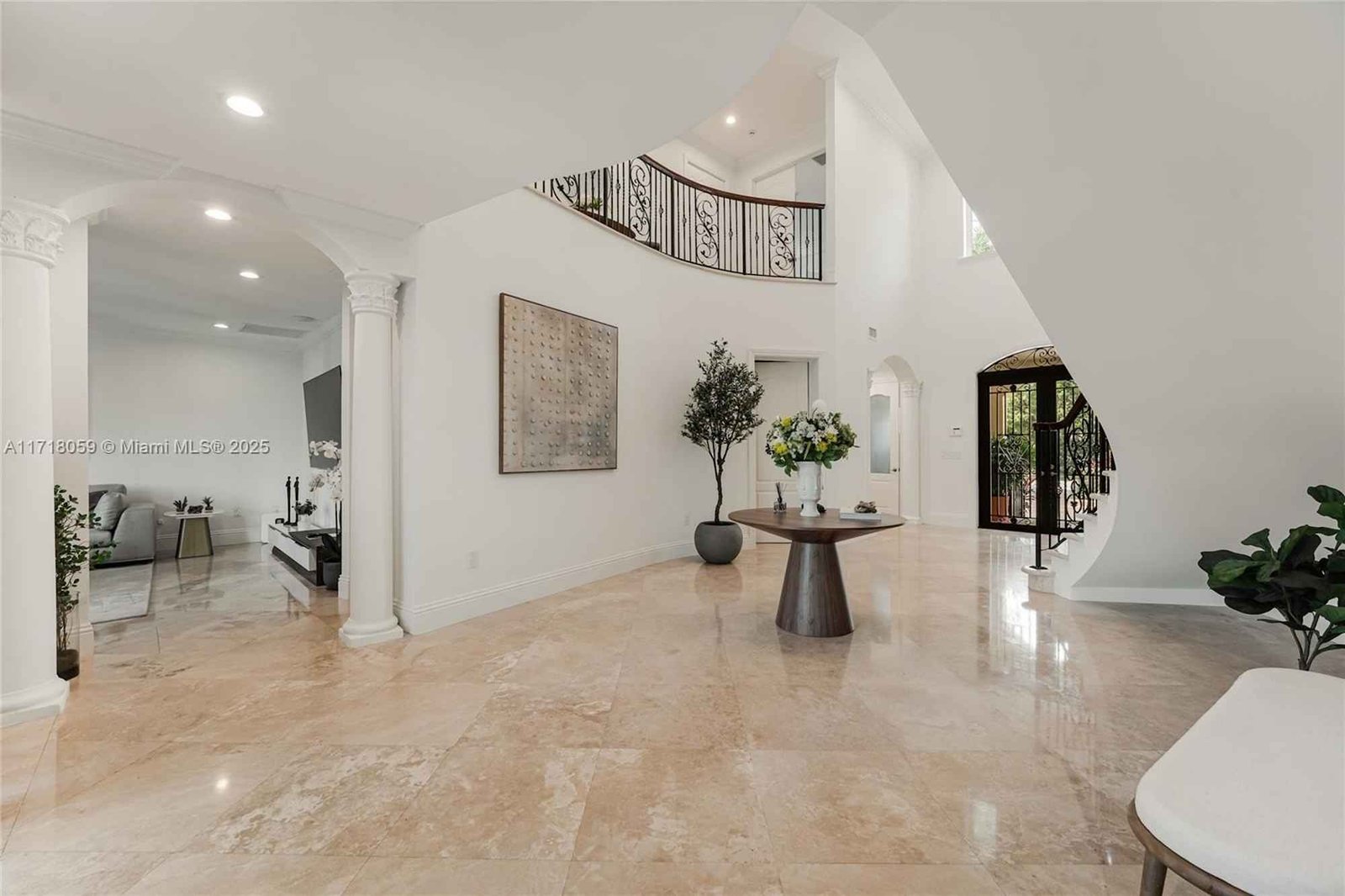 House at 5655 Pine Tree Dr, Miami Beach, FL 33140