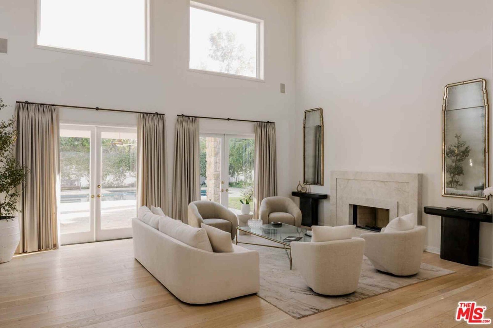 House at 11706 Chaparal St, Los Angeles, CA 90049