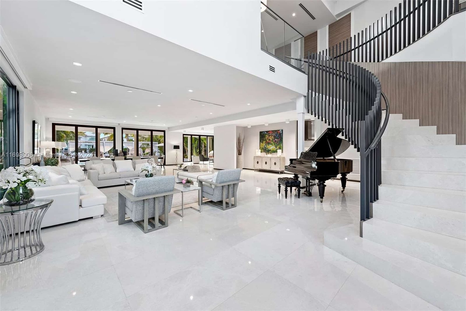 House at 3734 Chase Ave, Miami Beach, FL 33140