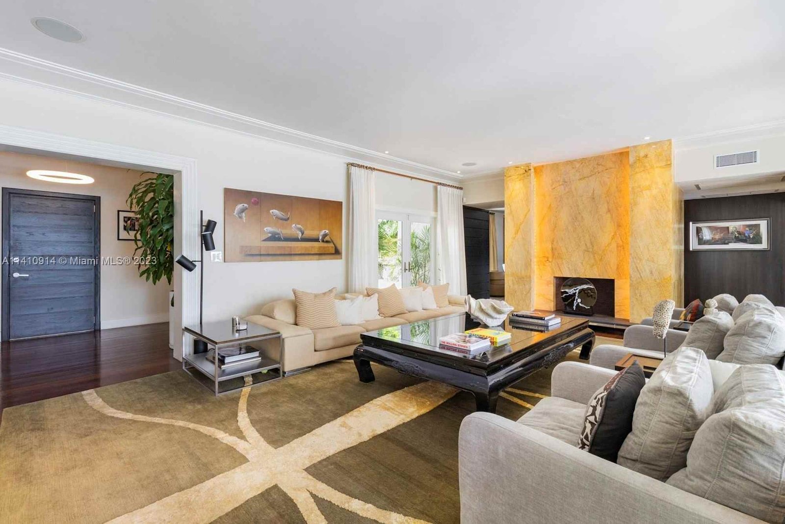 House at 820 W Dilido Dr, Miami Beach, FL 33139
