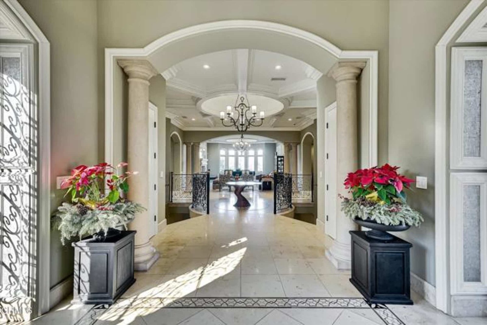 House at 3901 Hampstead Rd, La Canada Flintridge, CA 91011