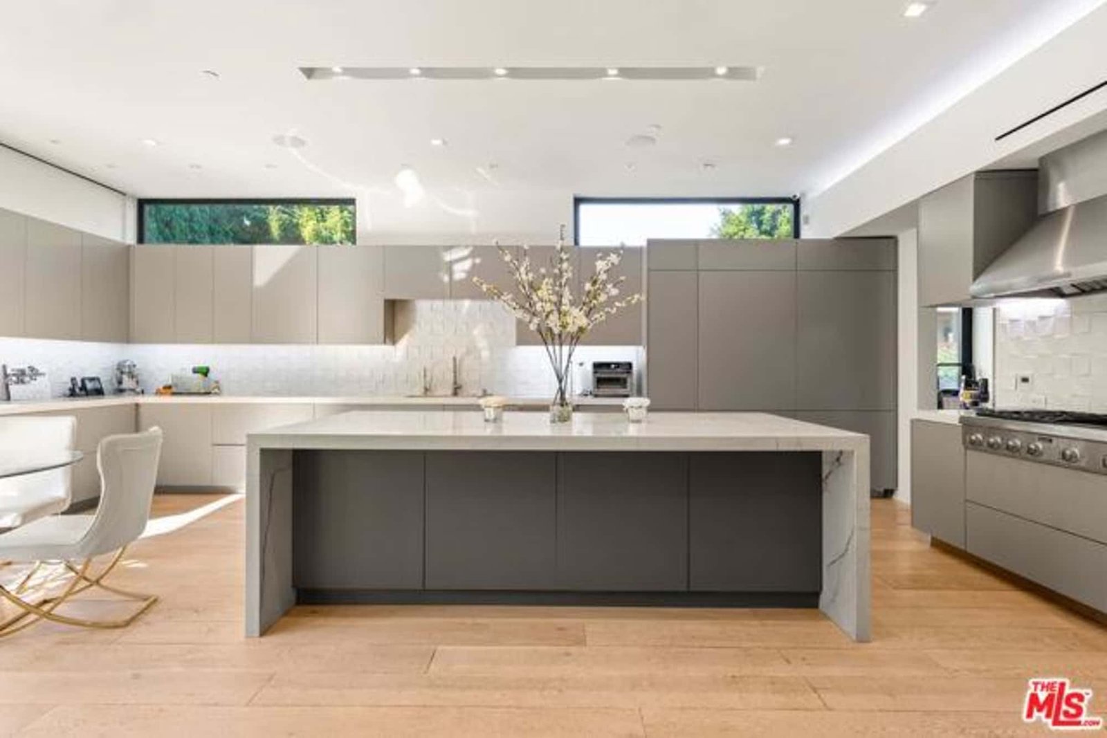 House at 309 S Wetherly Dr, Beverly Hills, CA 90211