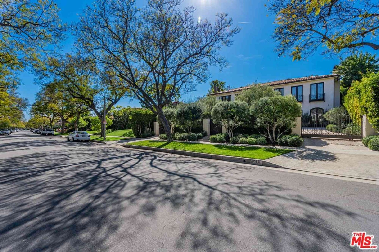 House at 623 Alta Dr, Beverly Hills, CA 90210