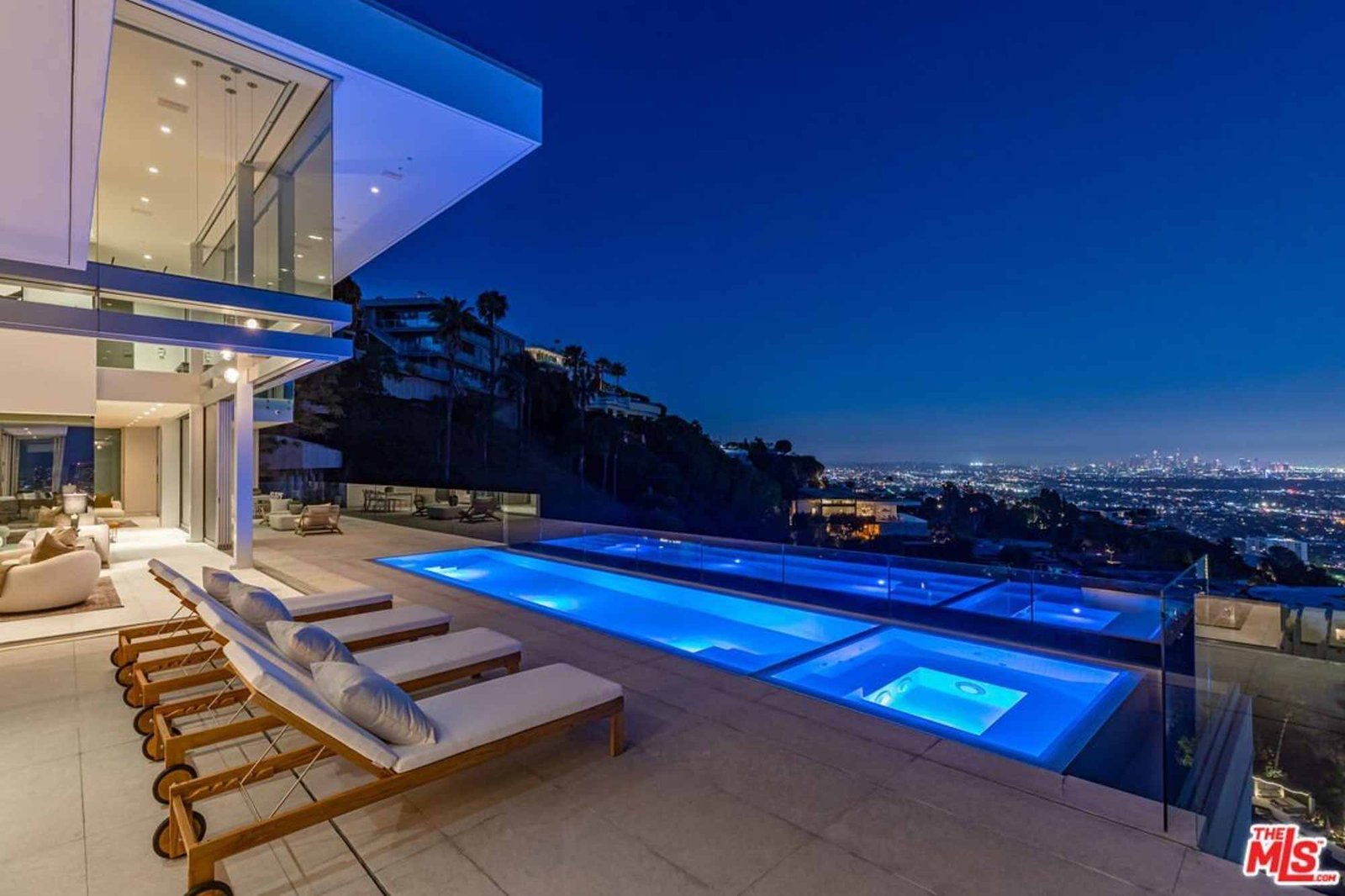 House at 9150 Oriole Way, Los Angeles, CA 90069