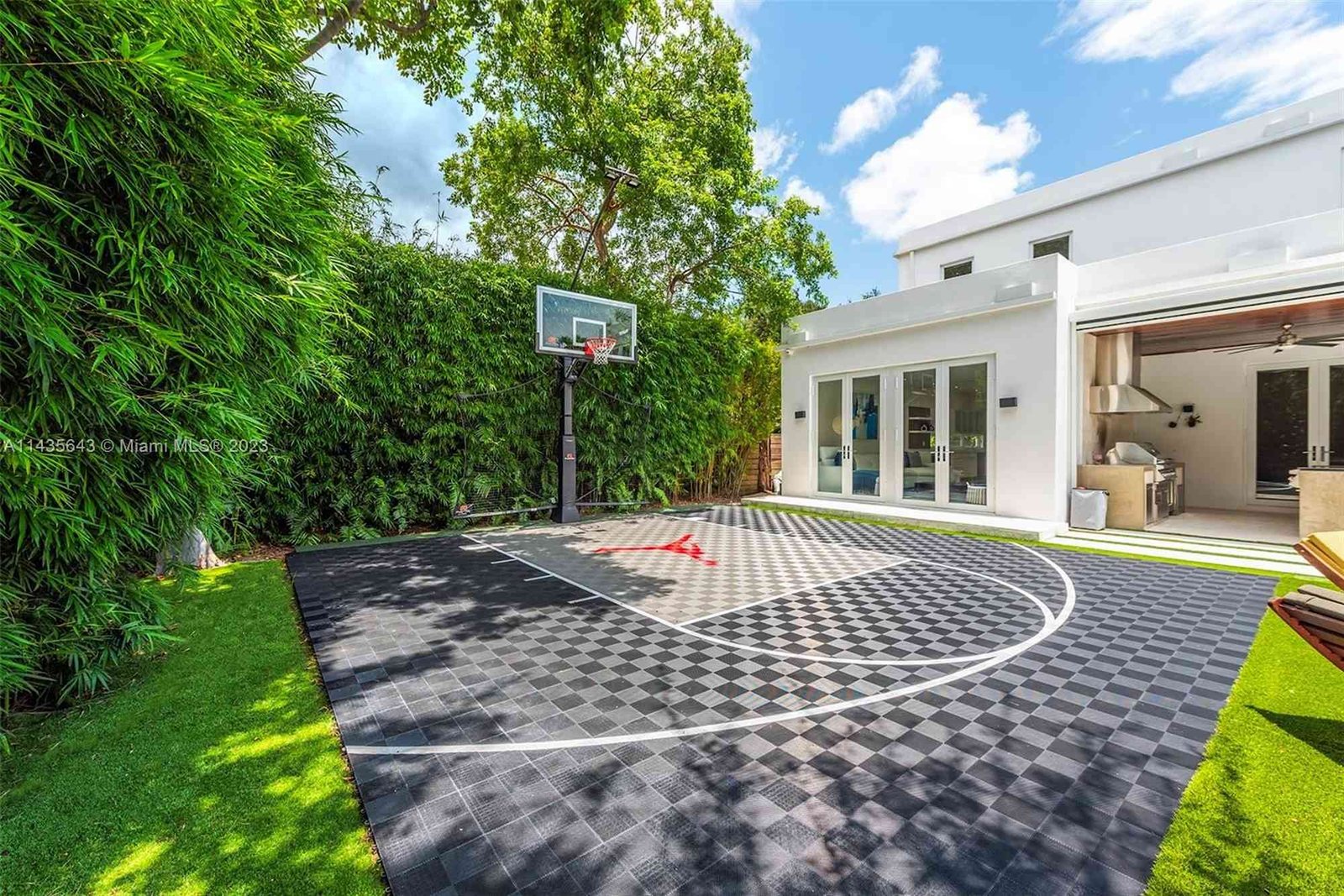 House at 7930 SW 52nd Ct, Miami, FL 33143