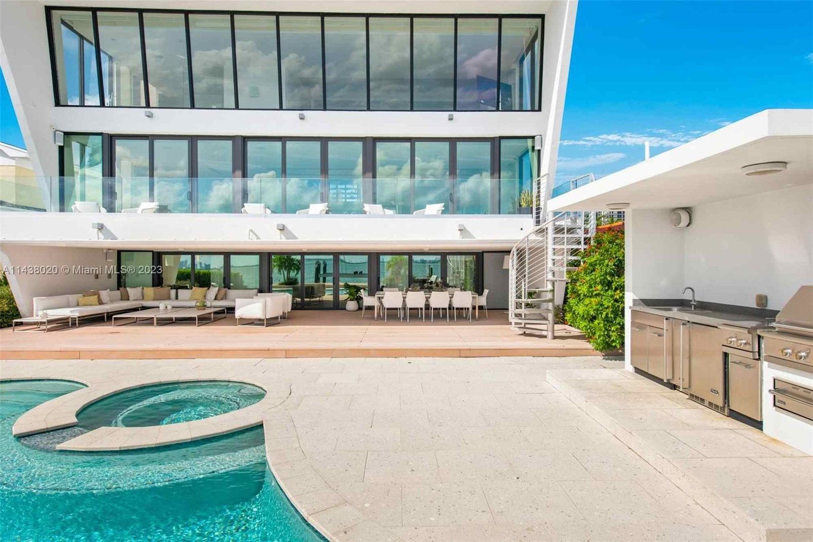 House at 1580 S Treasure Dr, North Bay Village, FL 33141