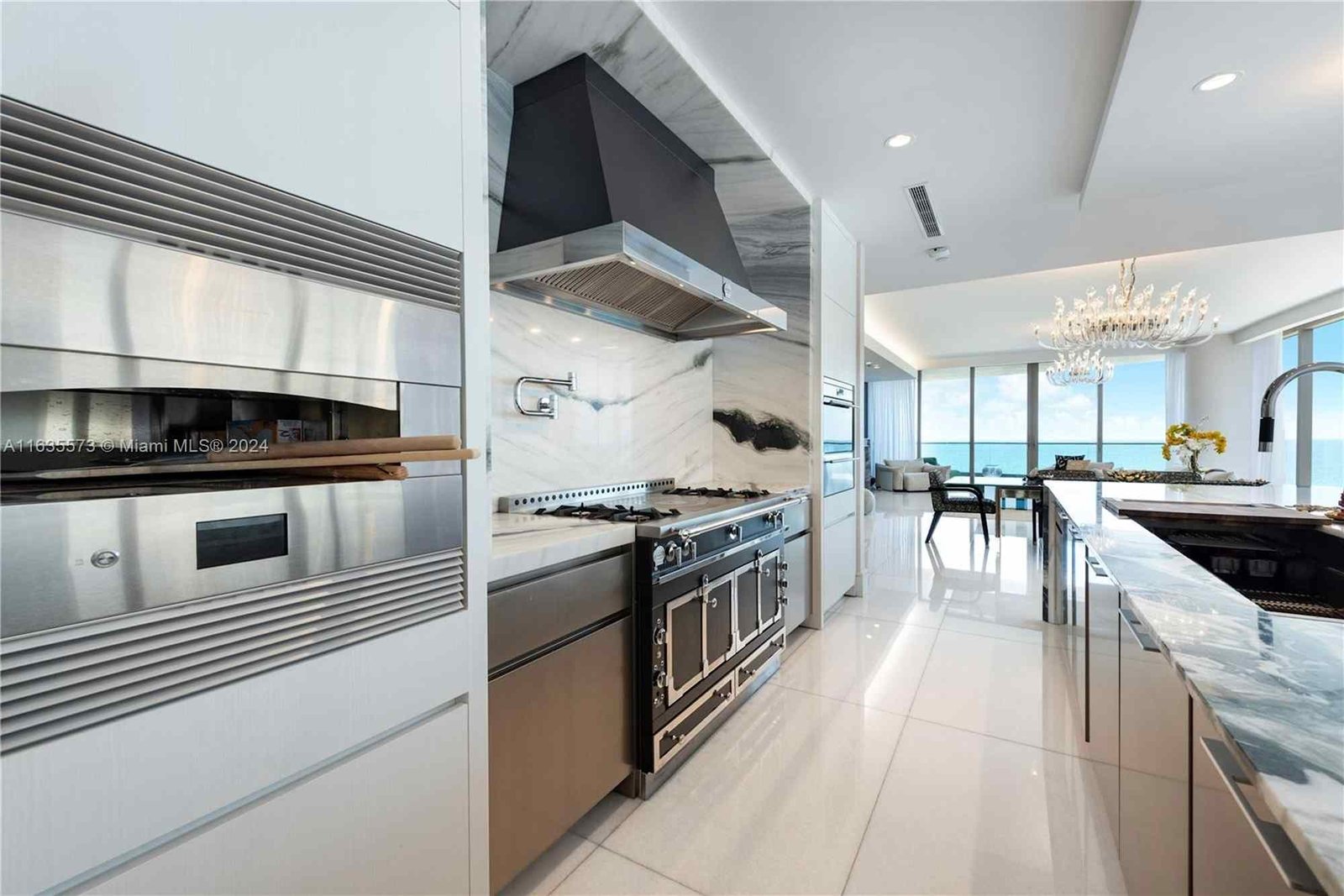 Apartments at 17975 Collins Ave #N601, Sunny Isles Beach, FL 33160