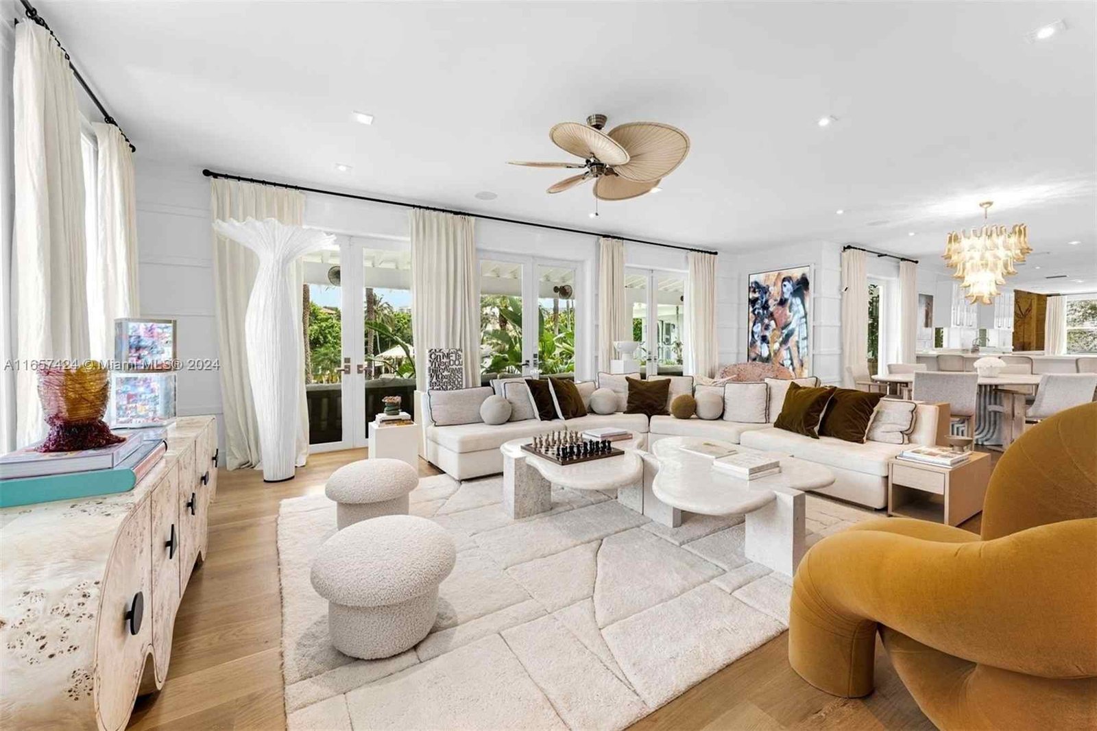 House at 925 Mariner Dr, Key Biscayne, FL 33149