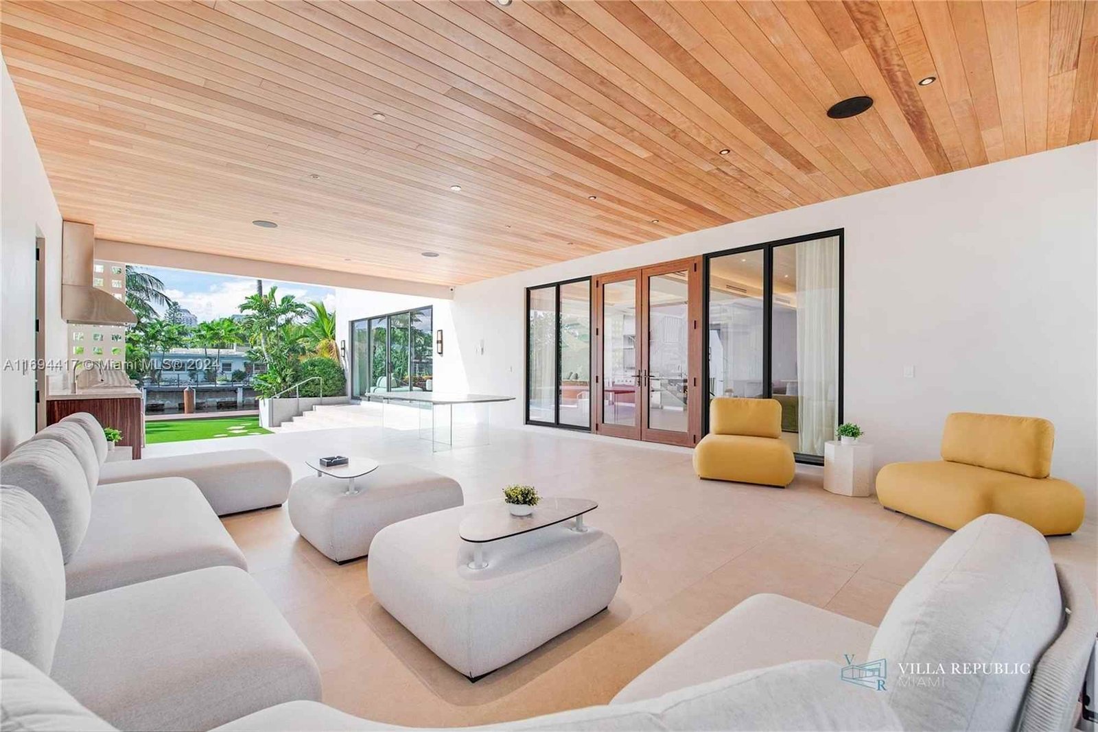 House at 1200 NE 87th St, Miami, FL 33138