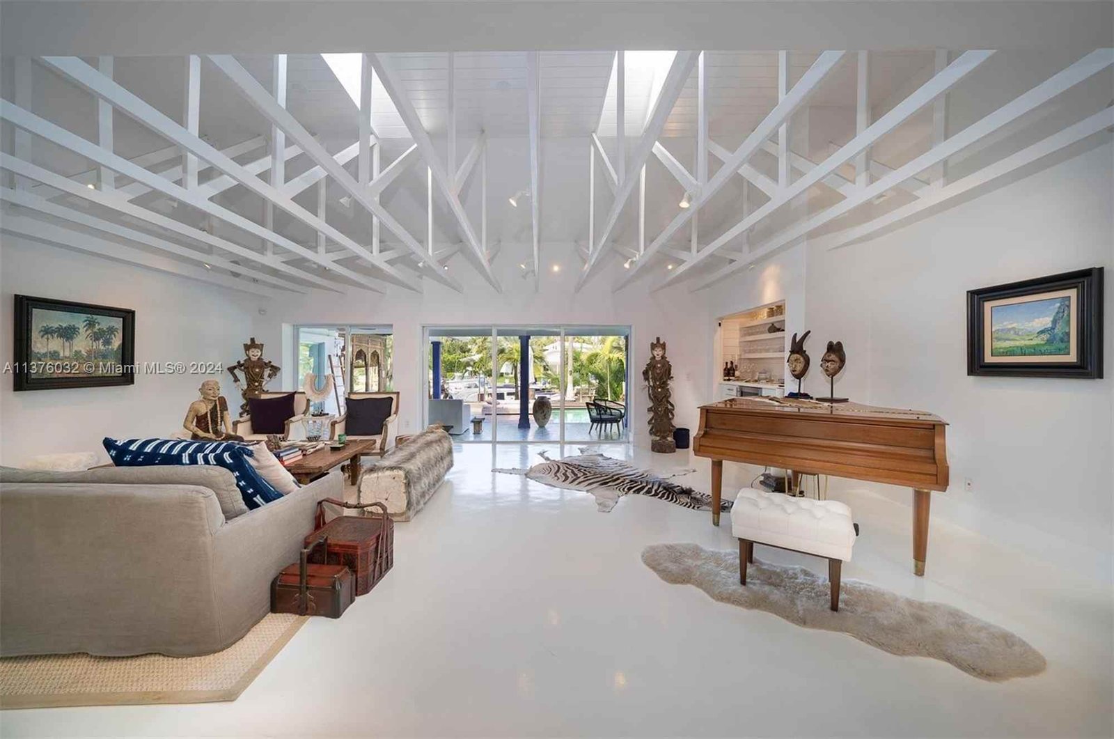 House at 101 Cape Florida Dr, Key Biscayne, FL 33149