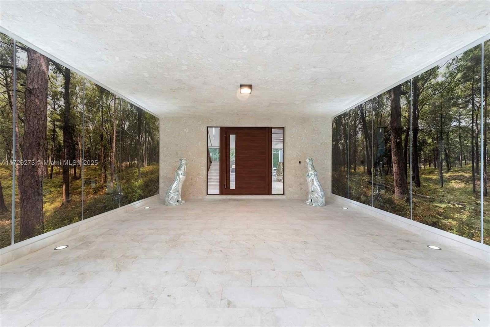 House at 7450 SW 102nd St, Miami, FL 33156