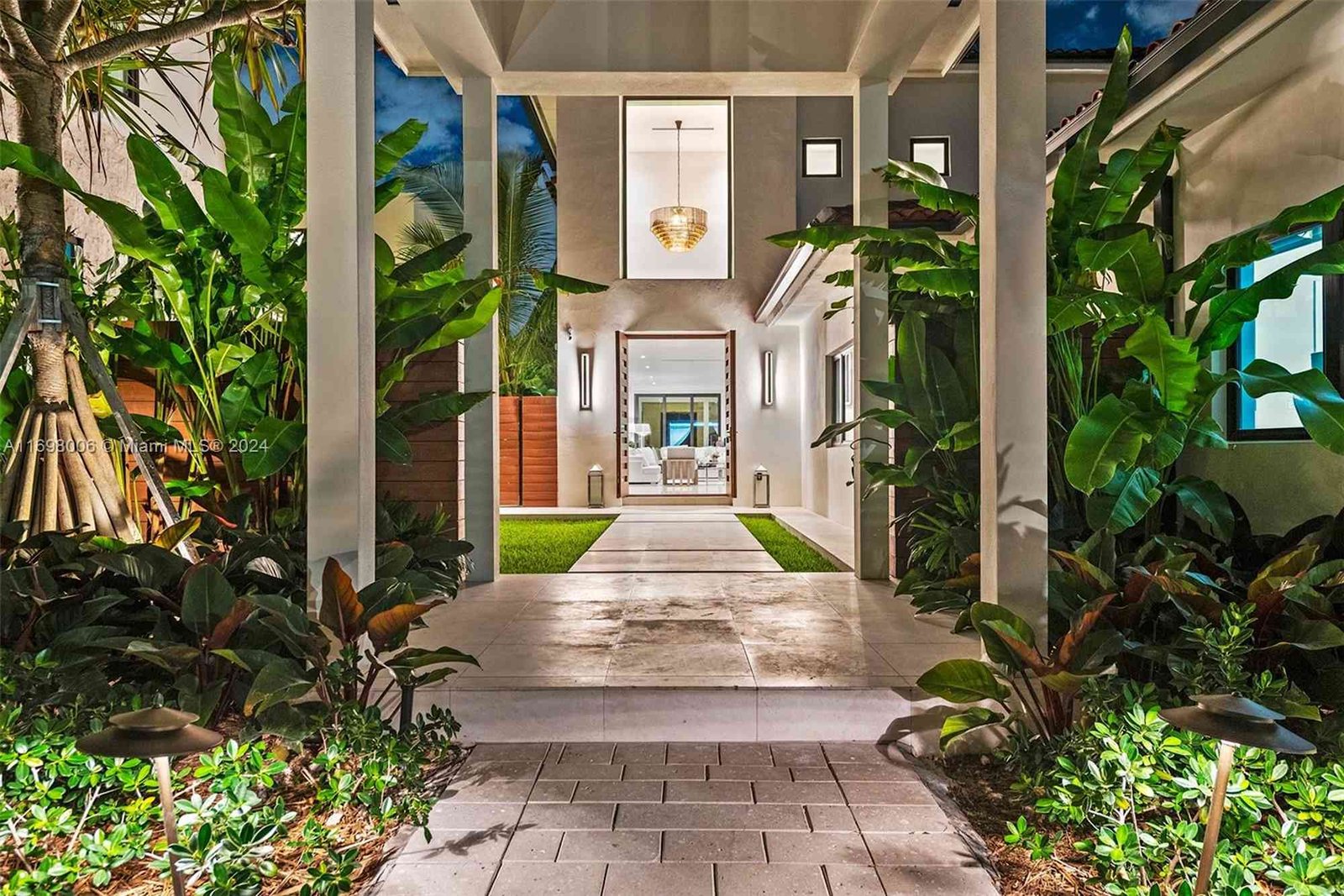 House at 3734 Chase Ave, Miami Beach, FL 33140