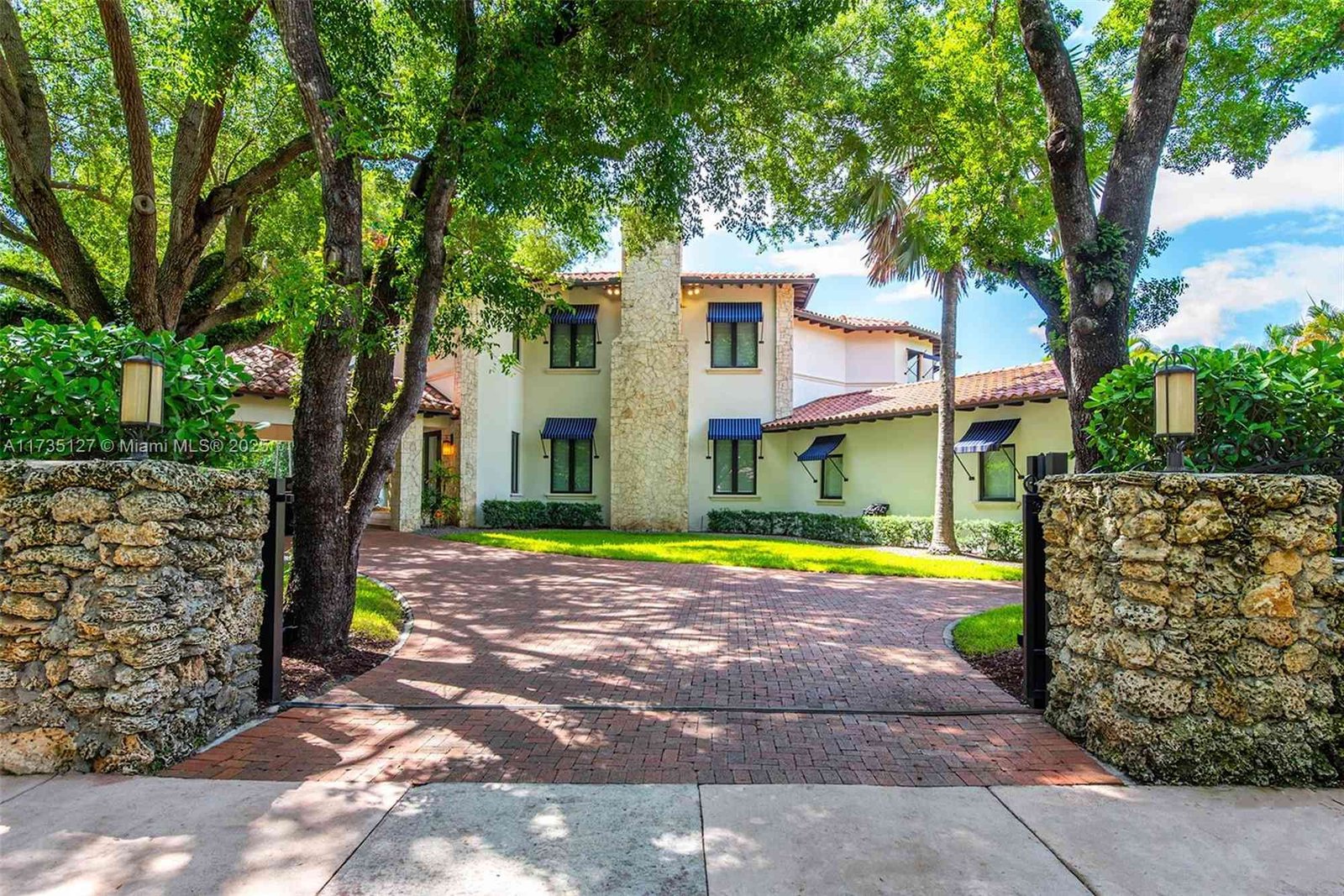 House at 6700 Granada Blvd, Coral Gables, FL 33146